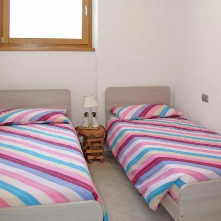 Apartment Locazione Turistica Margherita - Grv287 Gravedona